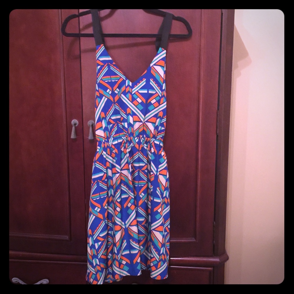 Geometric Print Dress w/Elastic Straps Open Back